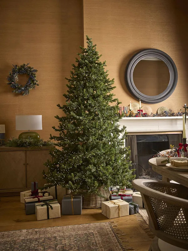 Ultimate Lights Pre-Lit Christmas Tree - 8ft