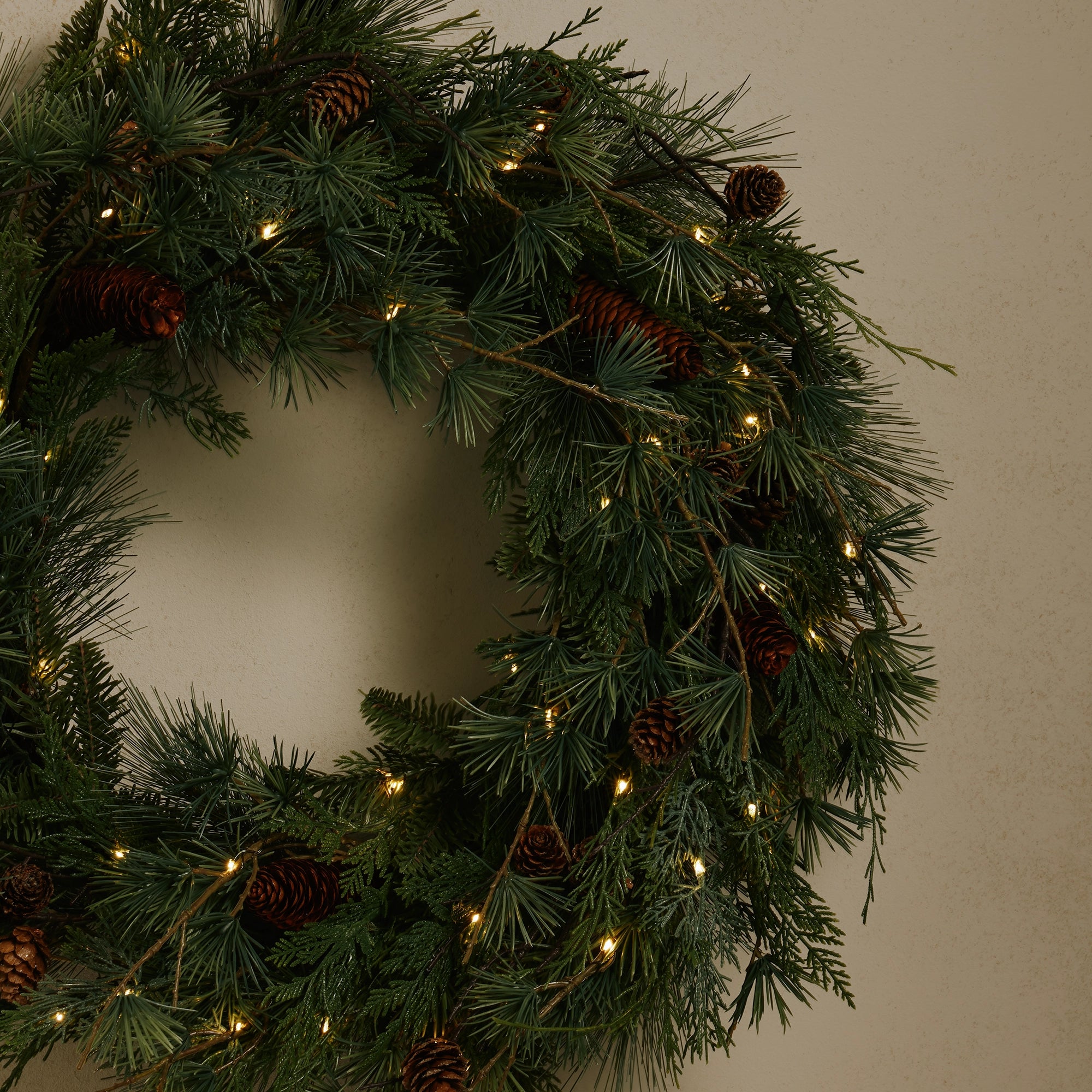 60cm Ultimate Fir Tree Wreath
