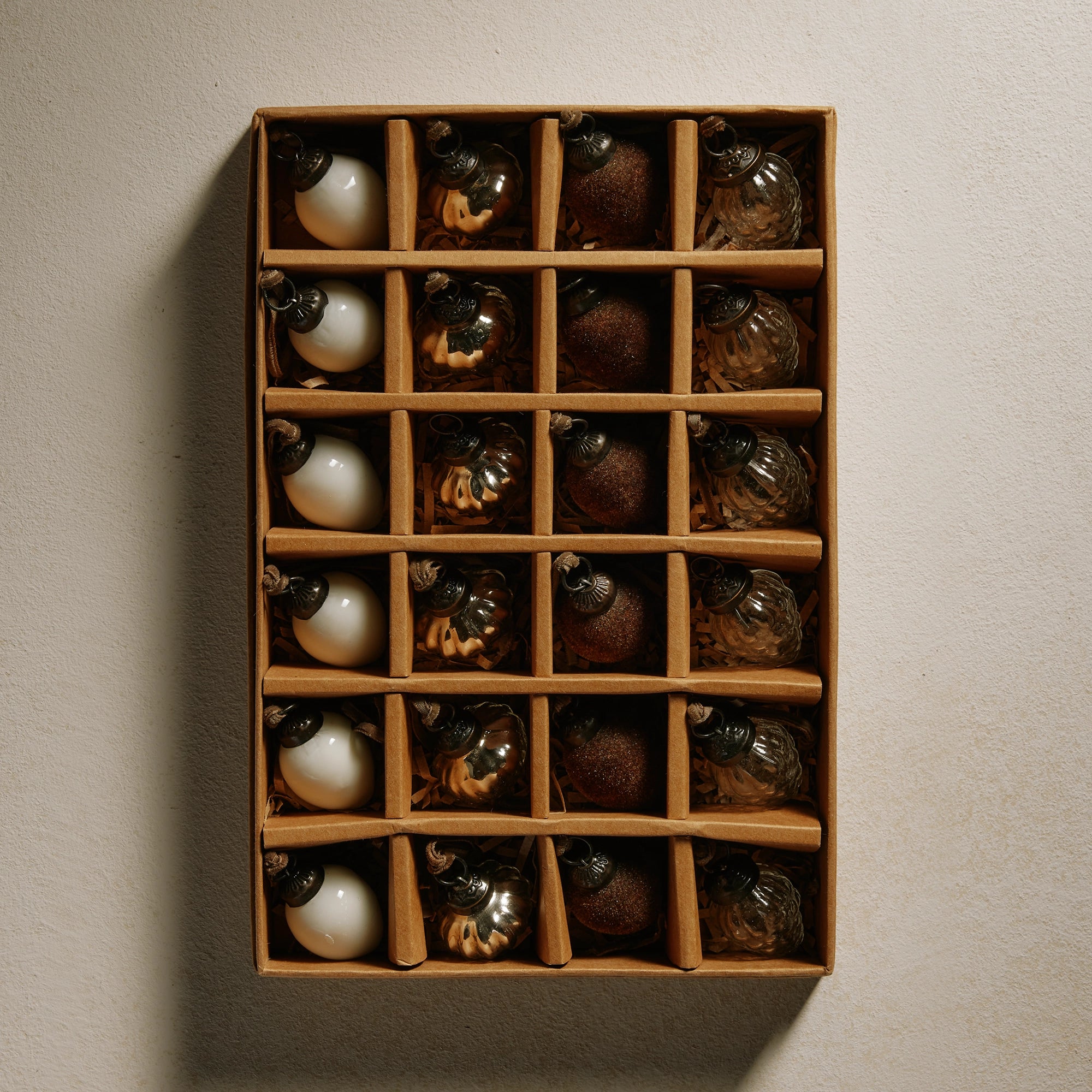 Mixed Mini Baubles – Set of 24