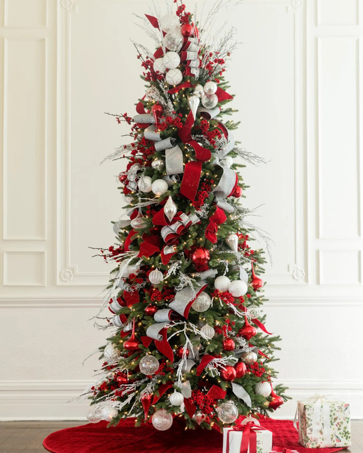 Silverado Slim Tree 9ft