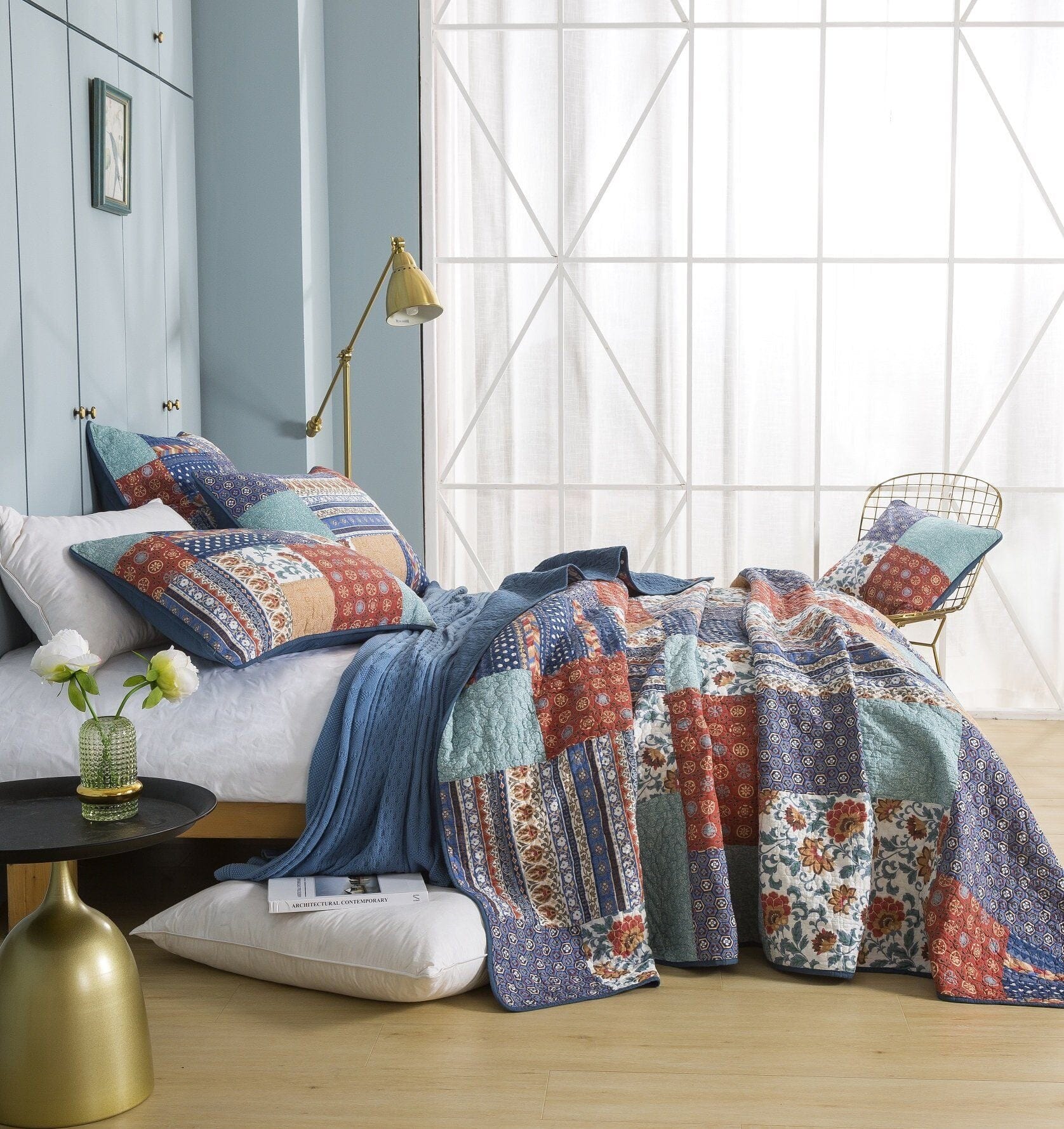 DaDa Bedding Collection DaDa Bedding Bohemian Vibes Mediterranean Blue Floral Patchwork Quilted Bedspread Set (JHW878) | Direct Furnish