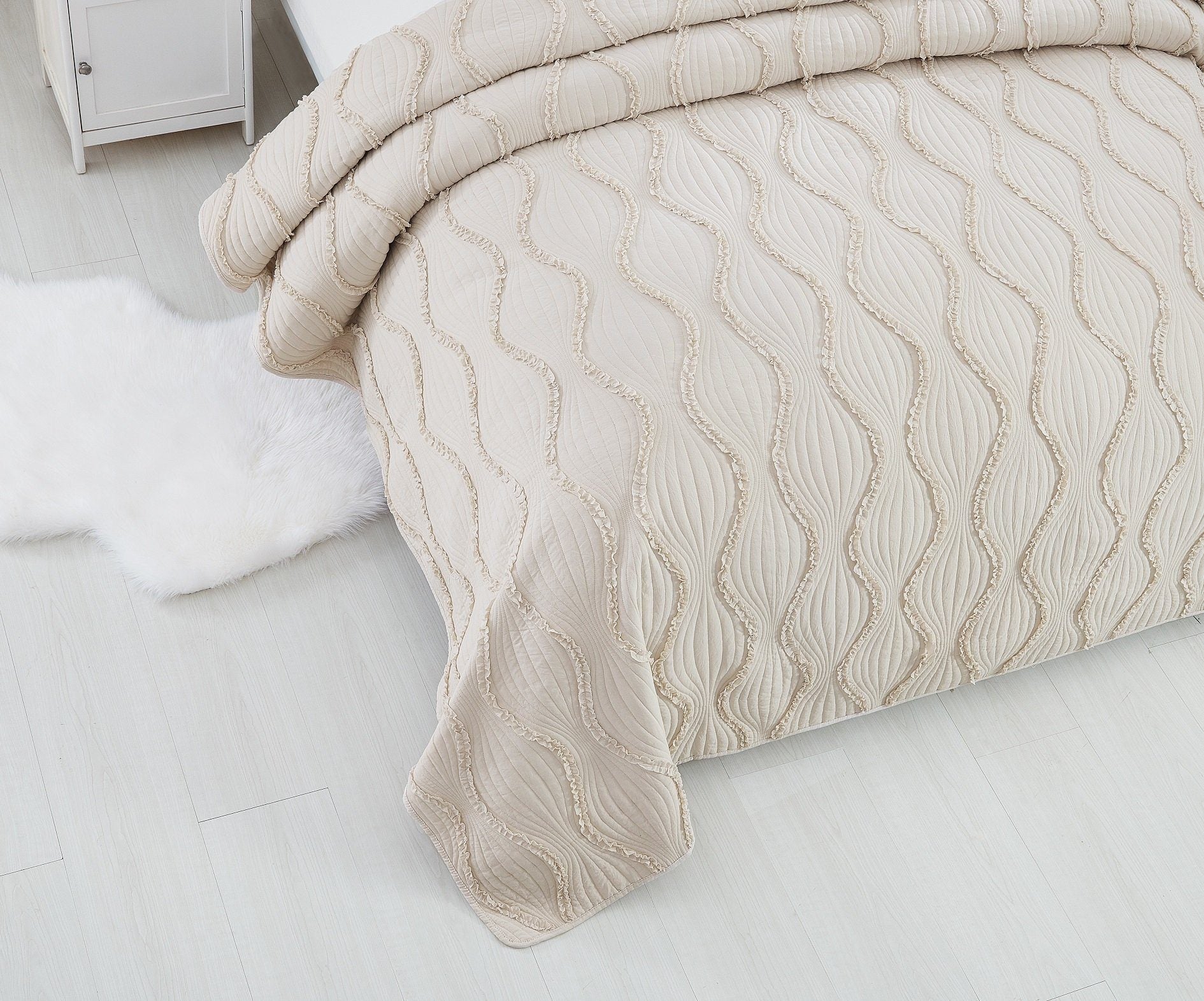 DaDa Bedding Collection DaDa Bedding Soft Charming French Country Ruffles Quilted Cotton Bedspread Set - Ivory Cream Tan (JHW873) | Direct Furnish