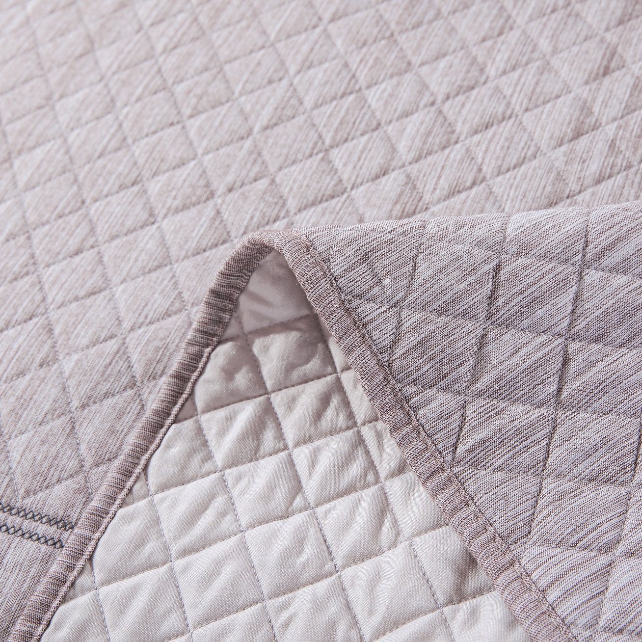 DaDa Bedding Collection DaDa Bedding Whimsical Lavender Grey Cottage Soft Quilted Coverlet Bedspread Set (JHW866) | Direct Furnish