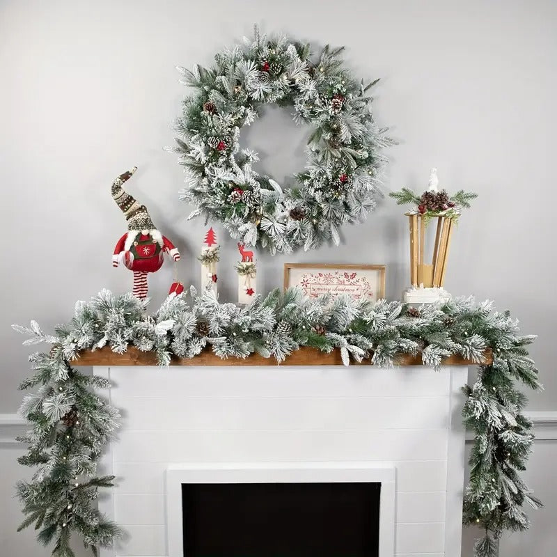 Classic Snowflake Wreath Christmas Decoration
